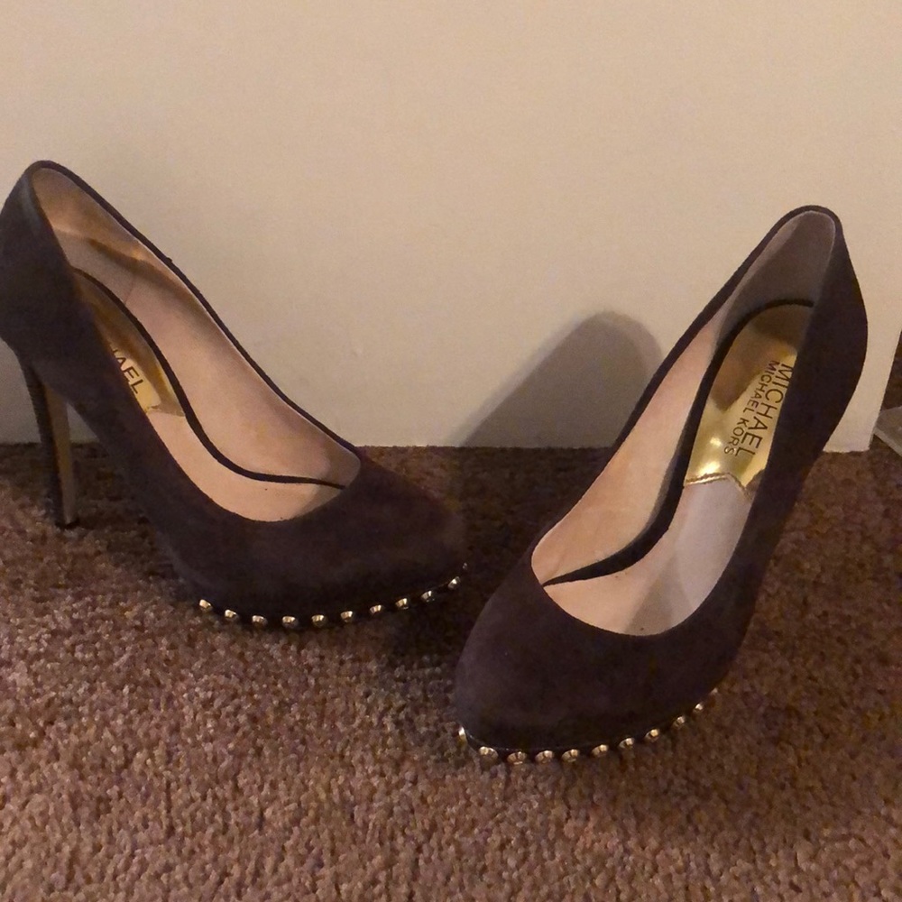 MK brown platform heels